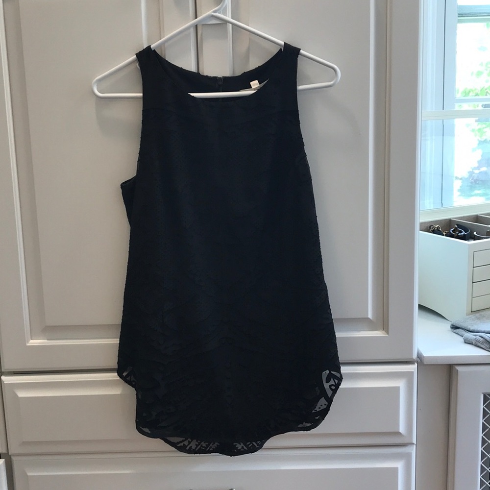 Black Sleeveless Blouse